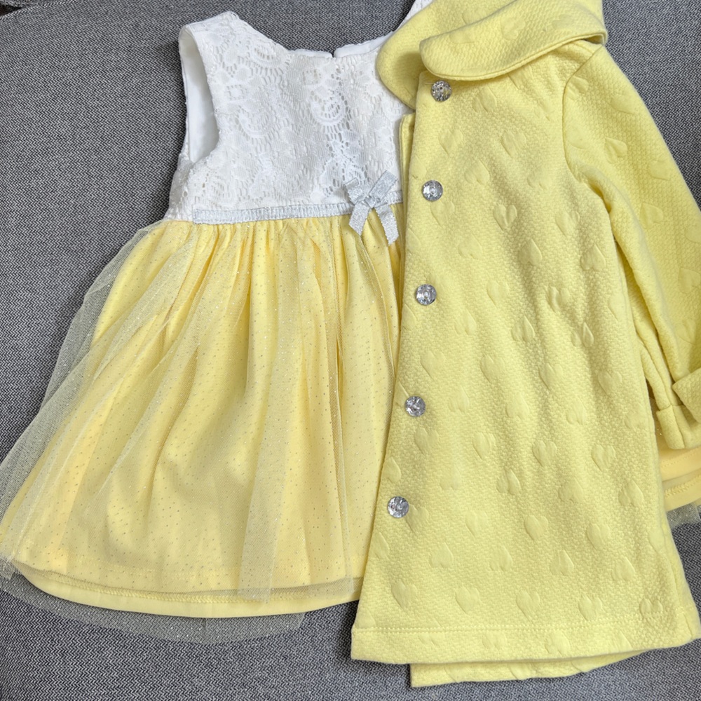 ✨12 month Baby Girl Soft Yellow Baby dress with cardigan✨
